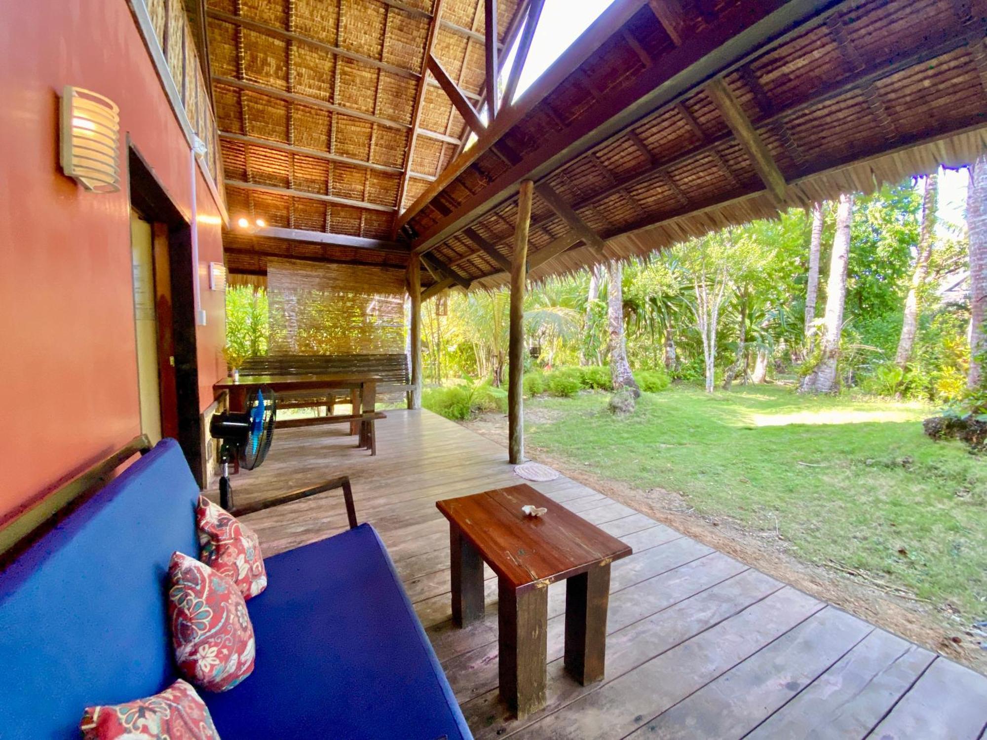 Emerald House Village 卢纳将军城 外观 照片